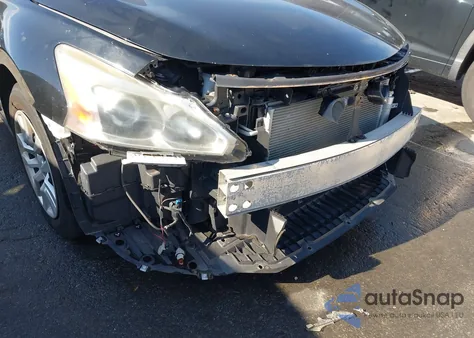 2015 Nissan Altima 2.5/2.5 S/2.5 Sl/2.5 Sv from USA, damaged, VIN 1N4AL3AP9FN375489